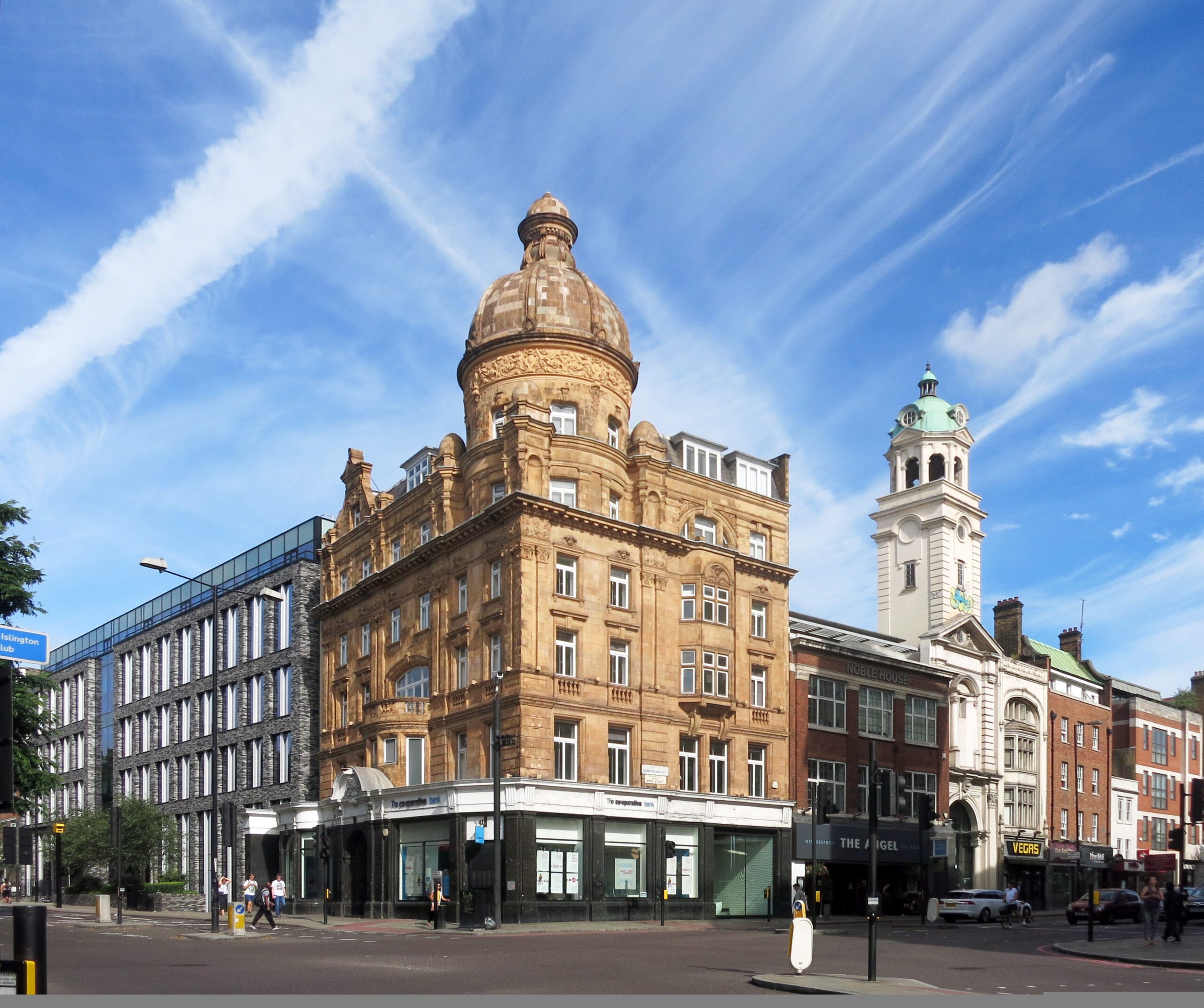 London Residential Block Gets 10X Faster Protection with Hyfire Wireless